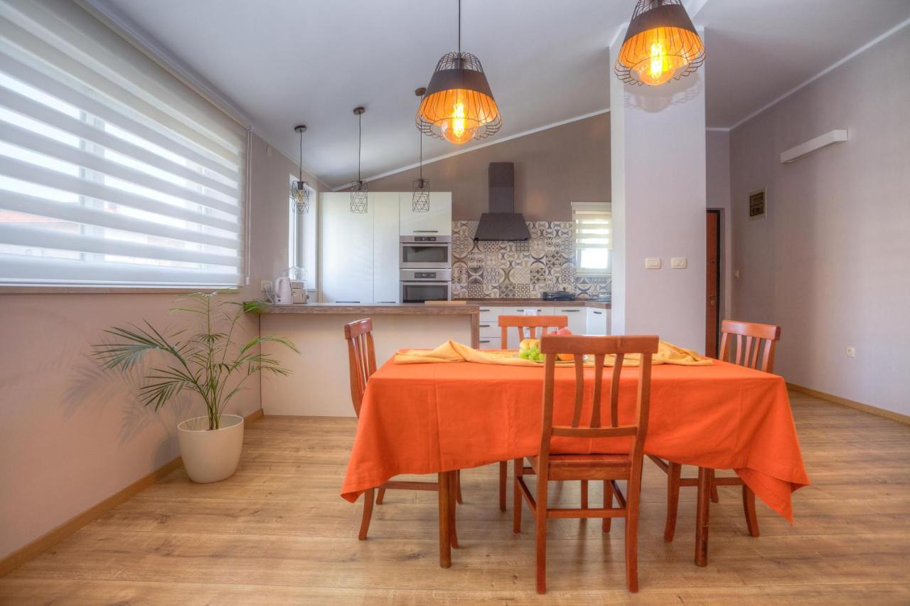 Diconi Apartman Póla Kültér fotó