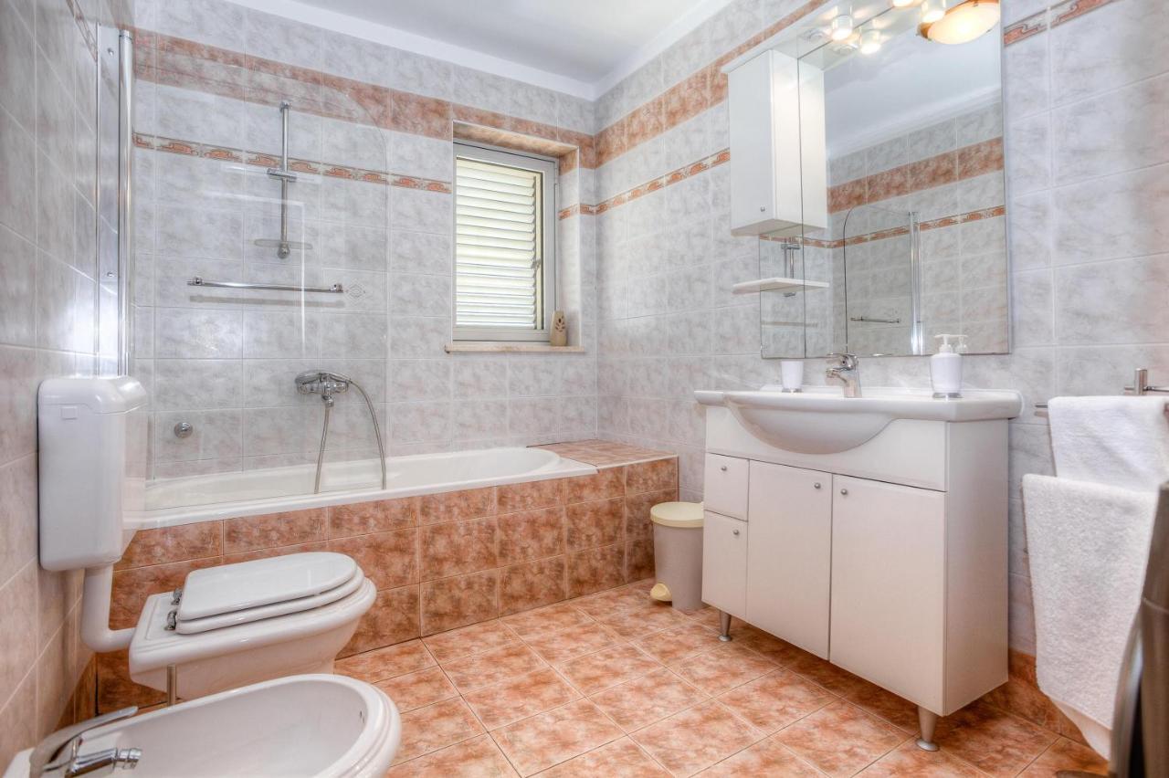 Diconi Apartman Póla Kültér fotó