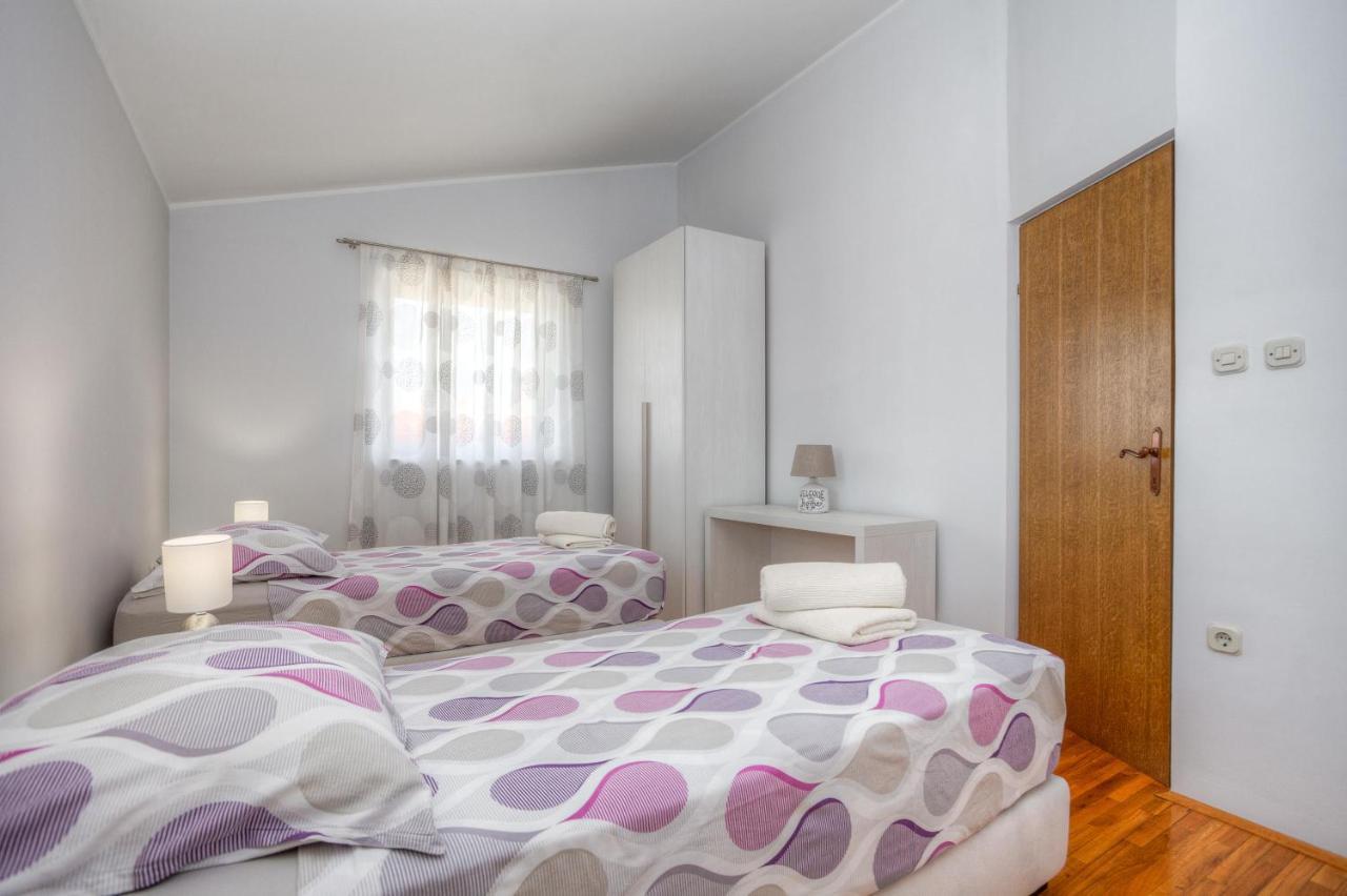Diconi Apartman Póla Kültér fotó