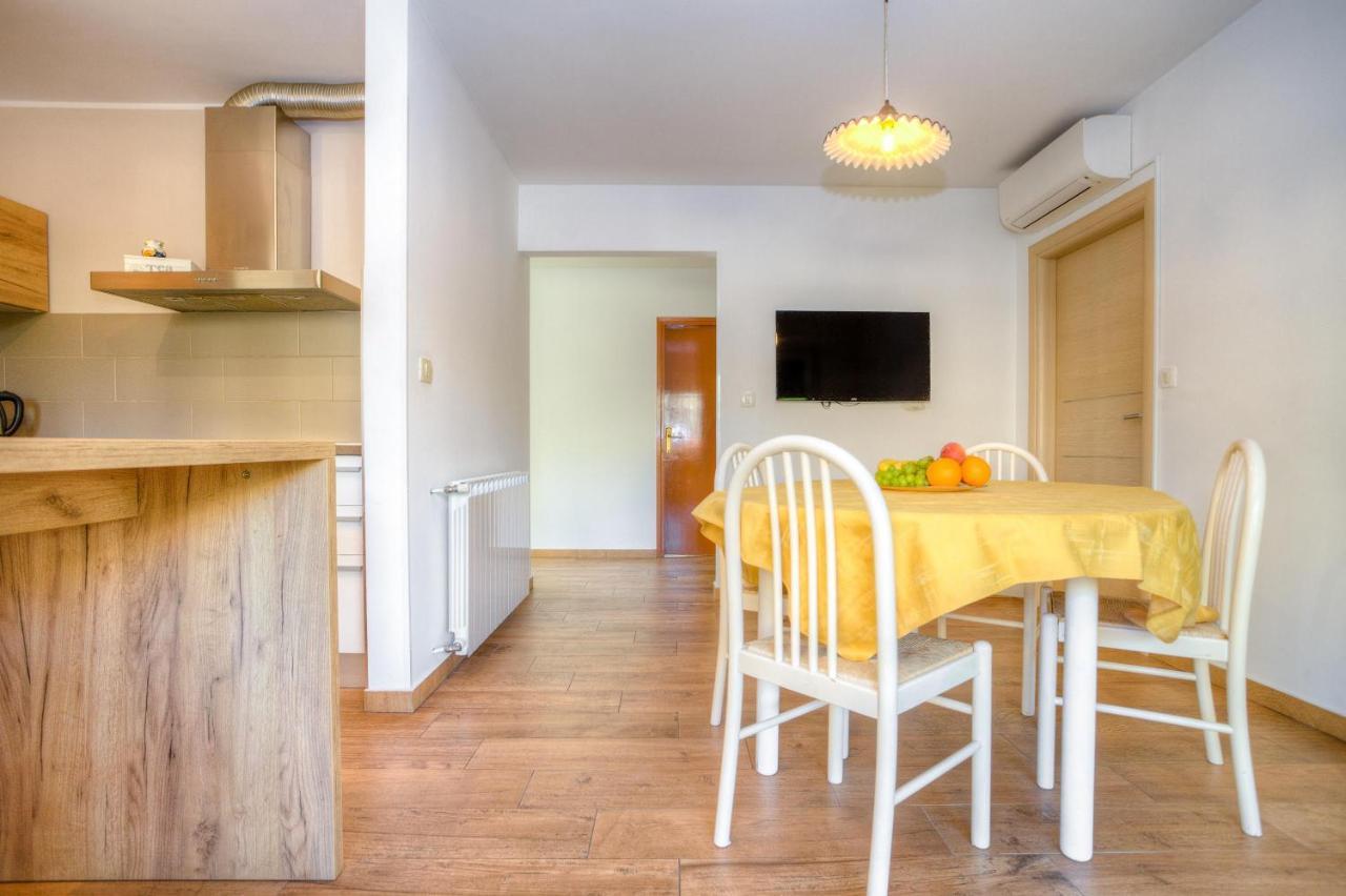 Diconi Apartman Póla Kültér fotó